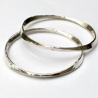 Faceted silver bangles