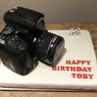Camera Cake/Sponge Cake/30cm x 30cm
