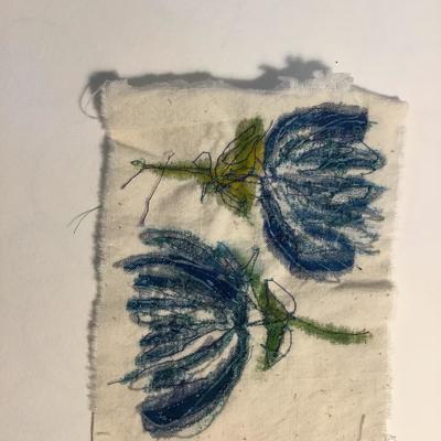 Hibiscus, France August 22/23 FreehandMachineEmbroidery on Handpainted Vintage french Linen