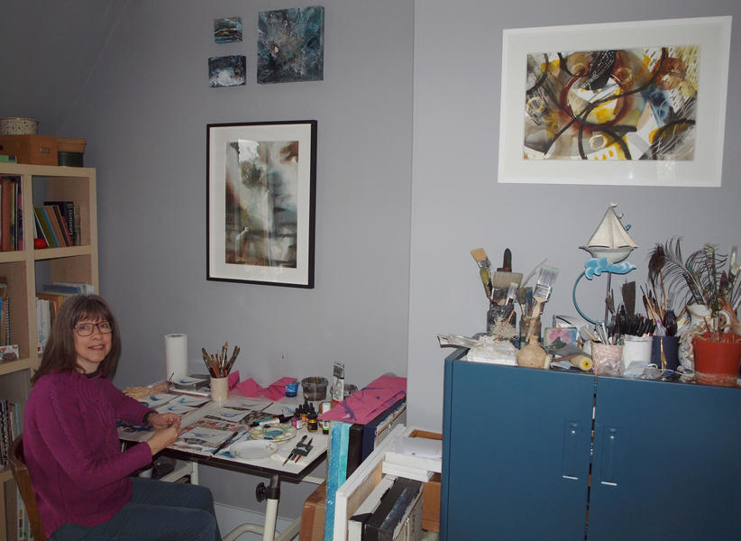 Helen in her Sulhamstead studio