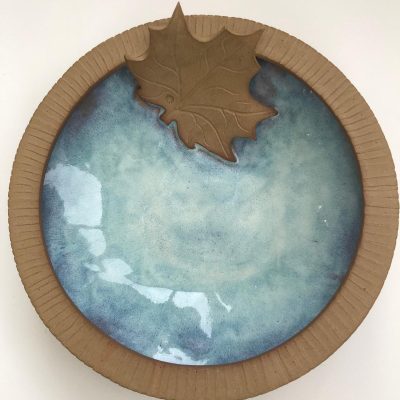Leaf/stoneware/27cm diam, 7cm high