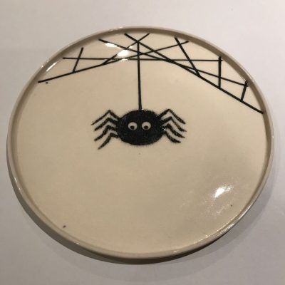 Hanging by a thread /stoneware/20cm