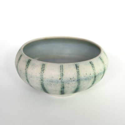 Urchin wide stripe/ Stoneware/ 15 x 9cm
